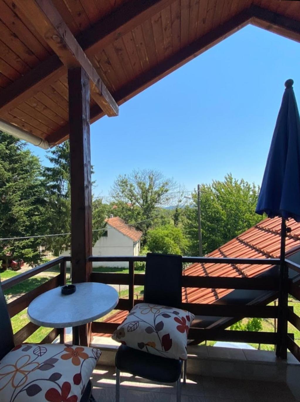 Apartment Rea Zabok A2-3km Kültér fotó
